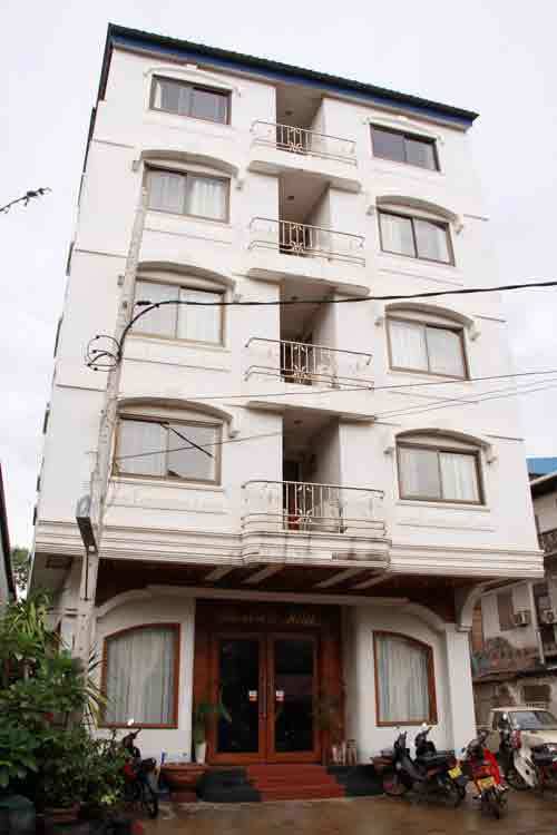 Vansana Riverside Hotel Вьентьян Экстерьер фото