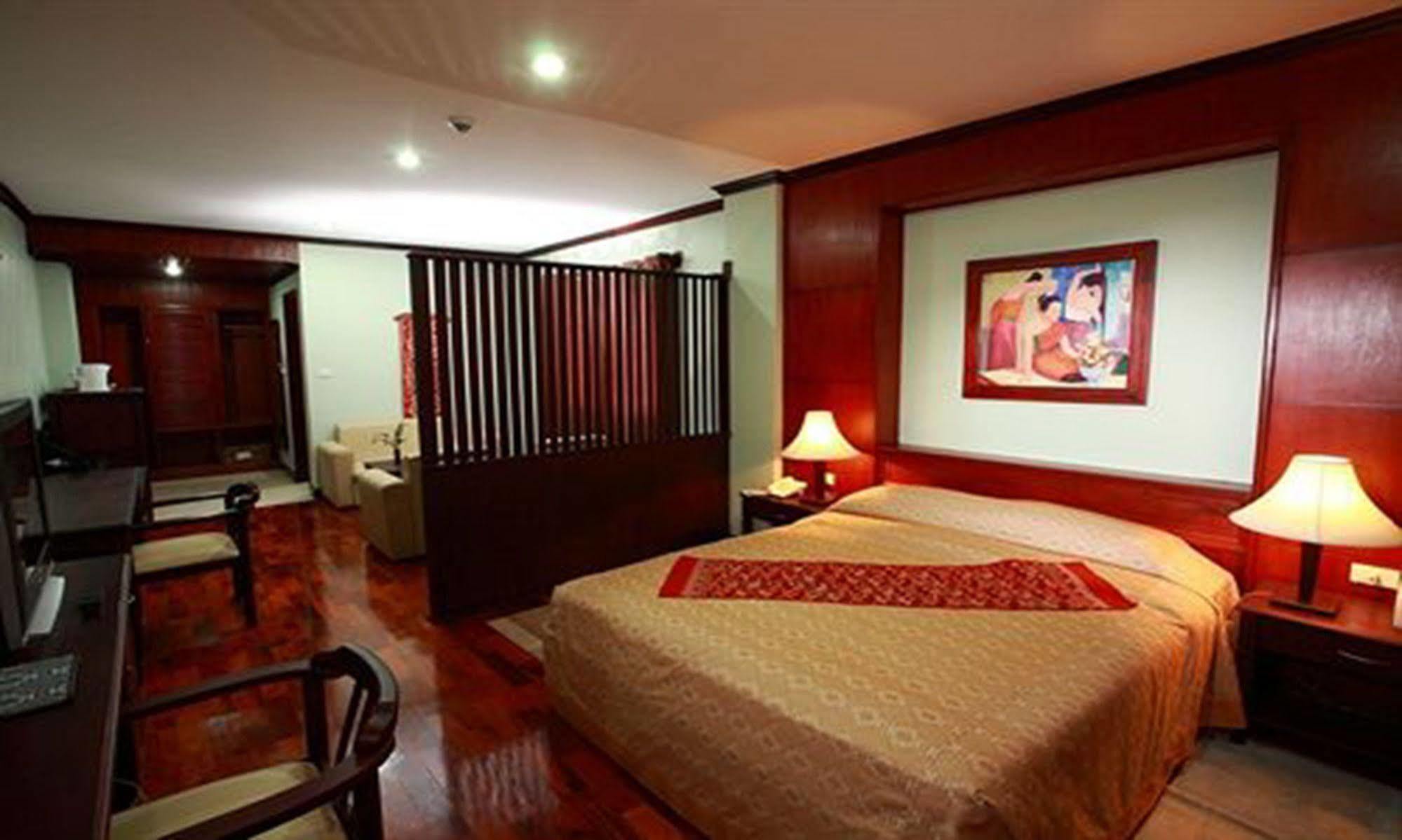 Vansana Riverside Hotel Вьентьян Экстерьер фото
